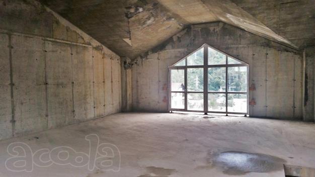 Квартира с дизайнерским ремонтом в уникальном жилом комплексе. В Красной поляне.